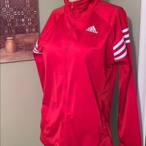 🍎2 for 35🍎 
Adidas red sweater